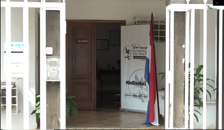 Rectorado de la Universidad Leonardo Da Vinci, que debe remitir datos sobre Orlando Arévalo.