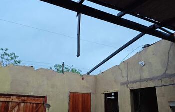 El temporal destechó la vivienda.