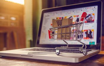 El comercio electrónico registró un “auge espectacular” en un contexto de restricciones de movimiento, pese a que la pandemia destruyó sectores enteros de la economía.