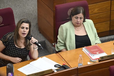 Las senadoras Kattya González (PEN) y Esperanza Martínez (Frente Guasu).