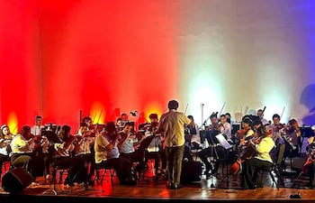 La Orquesta Nacional de Música Popular.