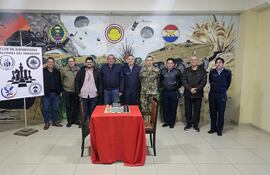 Acto de clausura y entrega de premios del primer torneo de ajedrez entre militares que contó con casi 90 participantes.