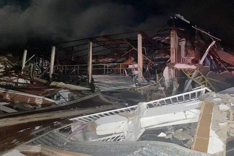 Una de las primeras imágenes que se difundieron de la destrucción en una ciudad del estado de Paraná.