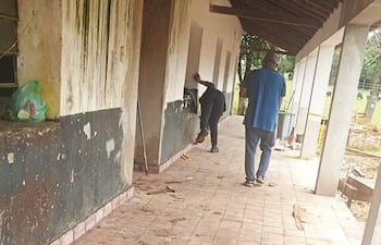 Tras reclamos de padres de familia, desde hoy se reanudan las obras paralizadas en la Escuela “Don Justo Quintana”, de María Antonia.
