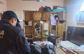 Asalto a la casa del intendente de Areguá.