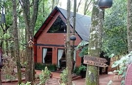 Alojamiento rodeado de lo natural en La Cabaña Del Refugio, de Pedro Juan Caballero