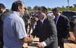 El senador colorado disidente Mario Varela con el líder del movimiento Honor Colorado, Horacio Cartes. (Archivo)
