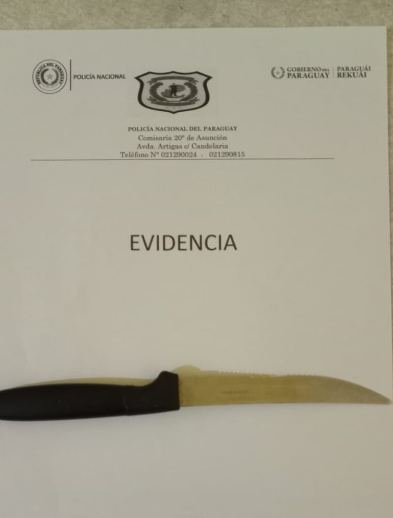 El cuchillo que habría utilizado el ahora detenido en el ataque.