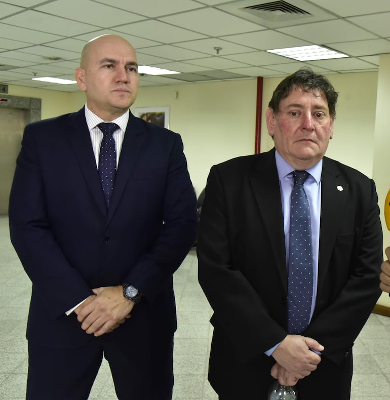 Fiscales Federico Delfino y Lorenzo Lezcano, acusadores en el juicio a Laura Villalba.