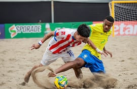 Los Pynandi perdieron 2-1 contra Brasil y quedaron en segundo lugar del Grupo B del Sudamericano de fútbol playa, en Lima. En "semis", jugarán contra Colombia.