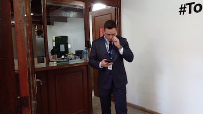 El fiscal Silvio Corbeta, en la sede administrativa de la Facultad de Arquitectura, Diseño y Arte (FADA), encabezando la investigación.