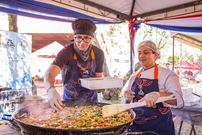 La Comilona de Teletón de Alto Paraná.