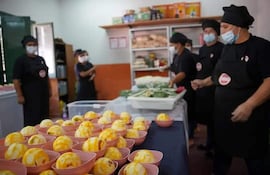Políticos ahora quieren entrar a "controlar" el programa Hambre Cero.