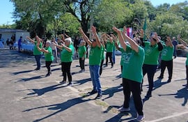 Integrantes de la Asociación de Adultos Mayores de Pilar realizaron un acto conmemorativo en el que reivindicaron el respeto pleno a sus derechos y denunciaron situaciones de discriminación.