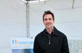 Christian Bale en el evento de inauguración del Foster Care Center de Together California el pasado 7 de febrero en Palmdale, California.