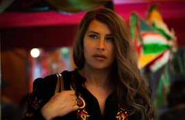 La actriz española Karla Sofía Gascón, en un fotograma del filme francés 'Emilia Pérez'.