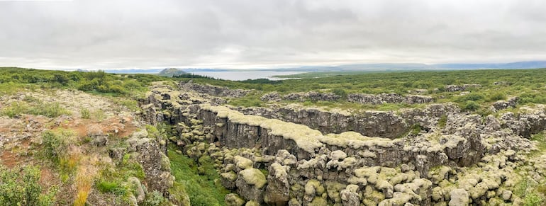 Fisura de Silfra, Parque Nacional Þingvellir, Islandia.