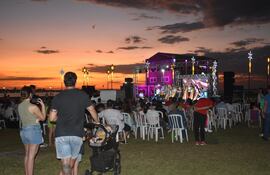 Fiesta de los pueblos en Encarnación