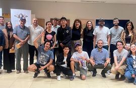 Parte del equipo de la plataforma Emergentes durante el encuentro celebrado en Concepción.