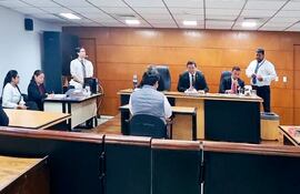 Un testigo declara en el juicio a un policia por su presunta participación en la fuga de "Gordito lindo".