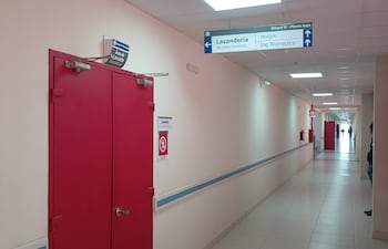 La sección de lavandería no cuenta con las lavarropas que la empresa Dilav debió de instalar.