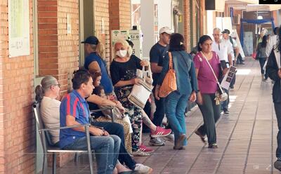 Pacientes oncológicos que acuden al Incan, claman por equipos biomédicos.