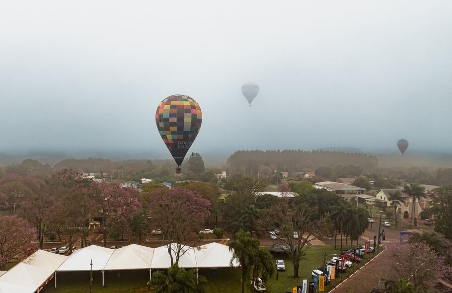 Primer Campeonato Mundial de Globos Aerostáticos.