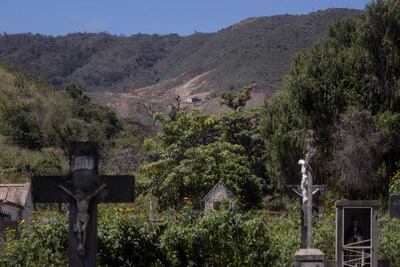 Los nichos donde reposan los restos mortales de las personas que murieron en el "Caracazo", en Caracas (Venezuela). El 27 de febrero de 1989, unas protestas por el aumento de la gasolina y de las tarifas del transporte público desembocaron en el mayor estallido social de Venezuela, donde, siete lustros después, no hay nadie preso por las 276 muertes registradas entonces, ni esperanza de reparación para las decenas de víctimas extraoficiales del llamado 'Caracazo'.