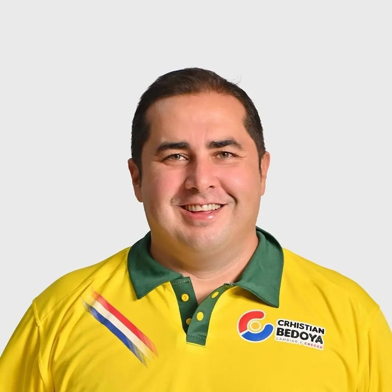 Caacupé: Christian Bedoya obtuvo el 64% y será candidato a intendente de la ANR - Política