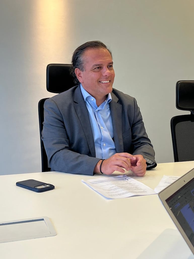 CEO Tigo