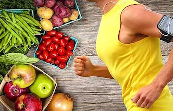 Una alimentación equilibrada y una rutina moderada de ejercicios son claves para mejorar la calidad de vida.