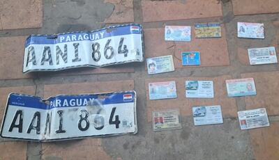 Los documentos fueron hallados por pescadores a orillas del río Paraná.