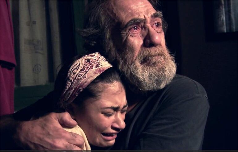 Sofía Netto Barrios y Héctor Silva en otra escena de la película, que fue distinguida por el jurado del festival.