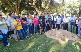 Usuarios del Centro de Rehabilitación de Equinoterapia destacan que la construcción del nuevo edificio permitirá mejorar la atención a más de 100 niños con discapacidad en Misiones.