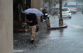 La Dirección de Meteorología e Hidrología emitió una alerta por lluvias