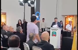 "Paletita" escrachó a autoridades de San Lorenzo por discriminar a su hija bailarina.