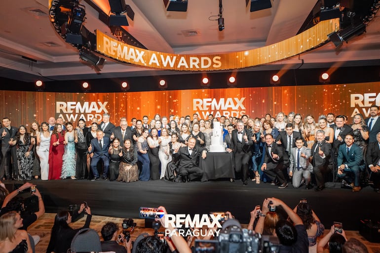 La Gala REMAX Awards reconoció el desempeño de oficinas y agentes de toda la red durante el último año.