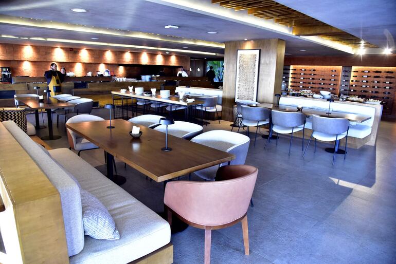 El renovado Tatakua fue el escenario ideal para presentar la oferta gastronómica que distingue al primer resort Marriott del país.