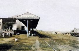 Estación de tren de la ciudad, década de 1930 (Fuente: Página "Paraguay de Antes", Facebook).