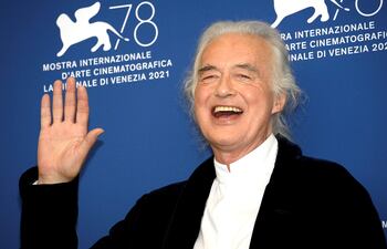 El músico, compositor y guitarrista británico Jimmy Page fue la inspiración de la novela "El tiempo es una gran mentira", que tiene como escenario al pueblo uruguayo Puerto Conchillas.