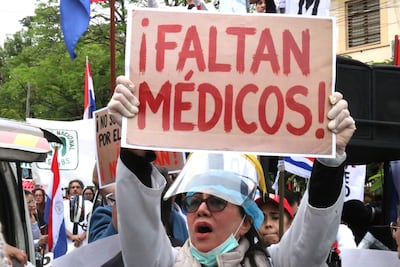 Médicos durante una movilización la semana pasada en Asunción, en el marco de la huelga nacional.