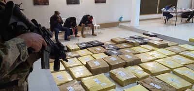 Cuatro detenidos y más de 3.000 kilos de marihuana.