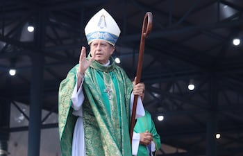 Monseñor Ricardo Valenzuela pidió a los fieles que se conviertan en instrumentos de paz, promoviendo la unidad, el respeto y la esperanza en medio de las dificultades cotidianas.