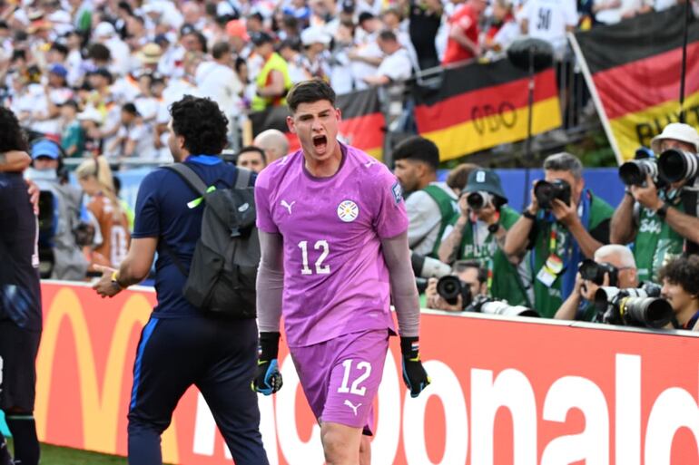 Orlando Gill fue la gran figura de la tarde en Boston logrando la clasificación de la Albirroja a los octavos de final.