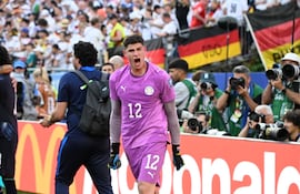 Orlando Gill fue la gran figura de la tarde en Boston logrando la clasificación de la Albirroja a los octavos de final.