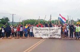 Los nativos desde hace varias semanas venían exigiendo el cambio del presidente del Indi, Juan Ramón Benegas .