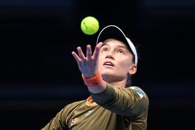 Elena Rybakina, semifinalista en Tokio y clasificada a las Finales WTA.
