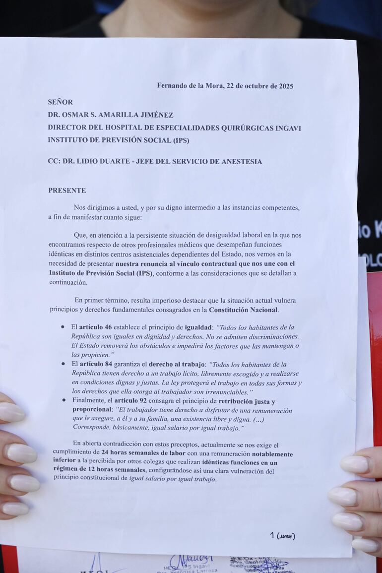 Carta de renuncia masiva presentada esta mañana por los médicos anestesiólogos del Hospital Ingavi. 