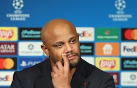 El entrenador belga del Bayern Munich, Vincent Kompany (40 años), celebró la reacción de su equipo para mitigar los daños en su visita al Paris Saint-Germain.