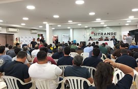 En reunión, delegados de Sitrande analizaron las acciones a tomar en reacción a la posible aplicación de los decretos 5306 y 5307.